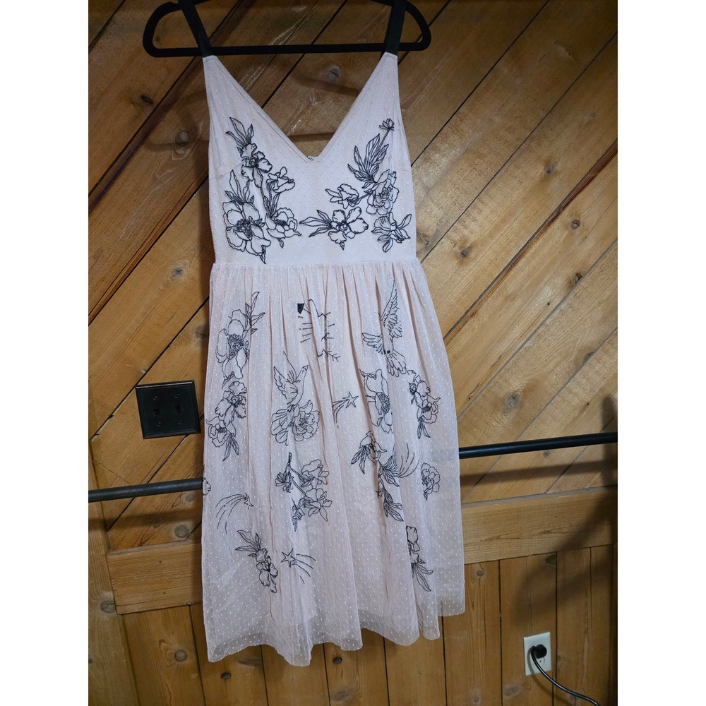 Express Pink Embroidered Tulle Fit‎ Flare Dress Black Floral Bird Midi Womens 10